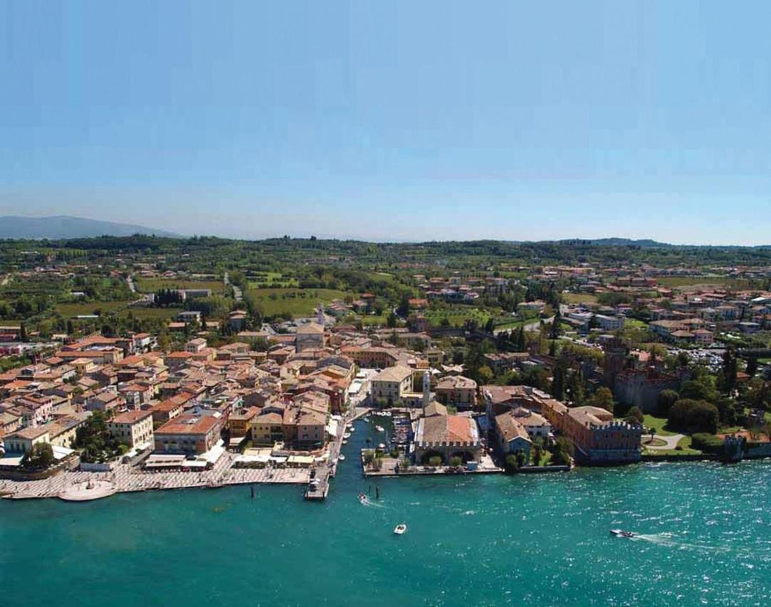 Lagoon Apartments Lazise Exteriör bild